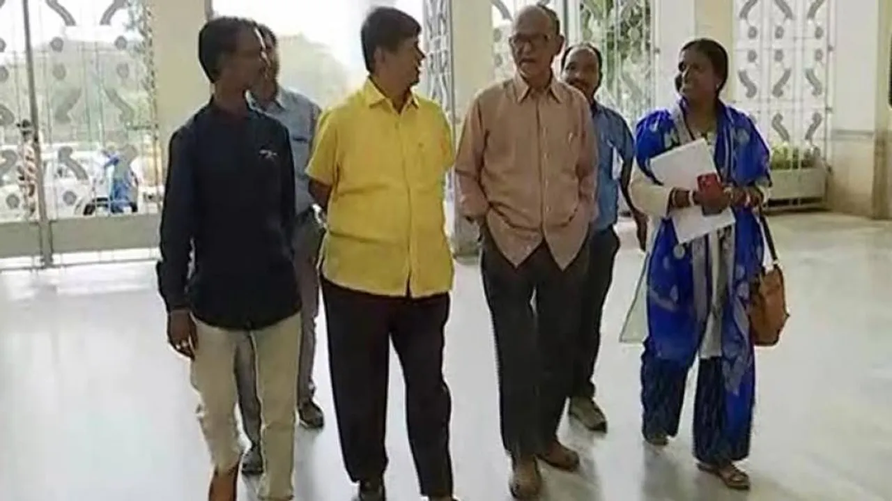 Chit Fund Scam: Duped depositors put off stir after govt assures to publish white paper