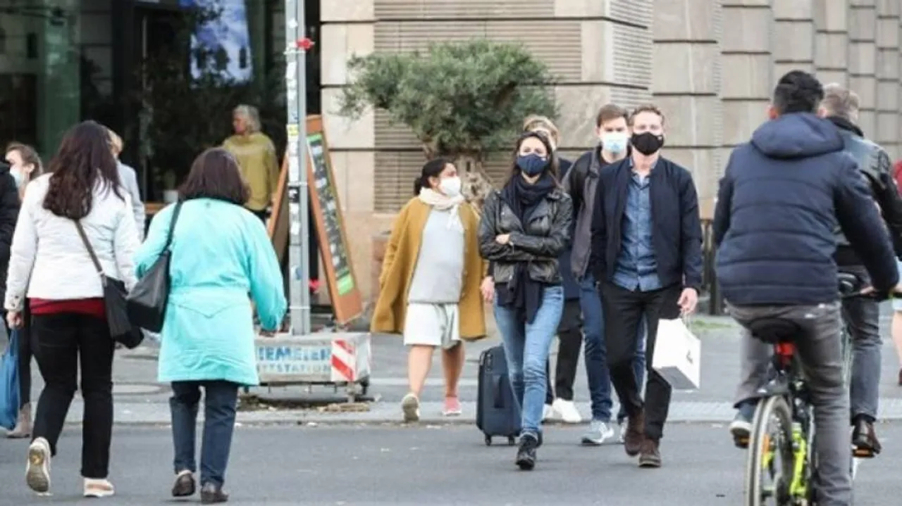 Global Covid-19 Caseload Tops 141.8 Million, Deaths Exceed 3.02 Million