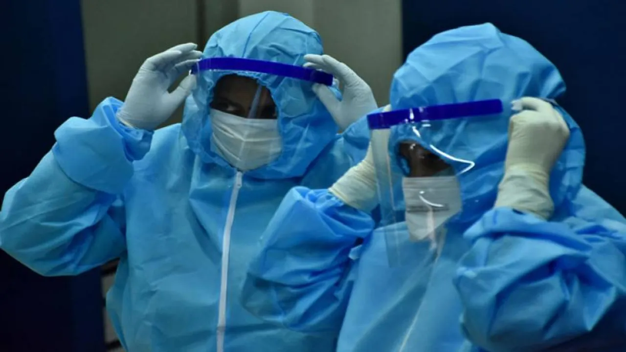 Covid-19 India: Daily Deaths Below 300 After Over 6 Months, 22,273 New Cases Reported