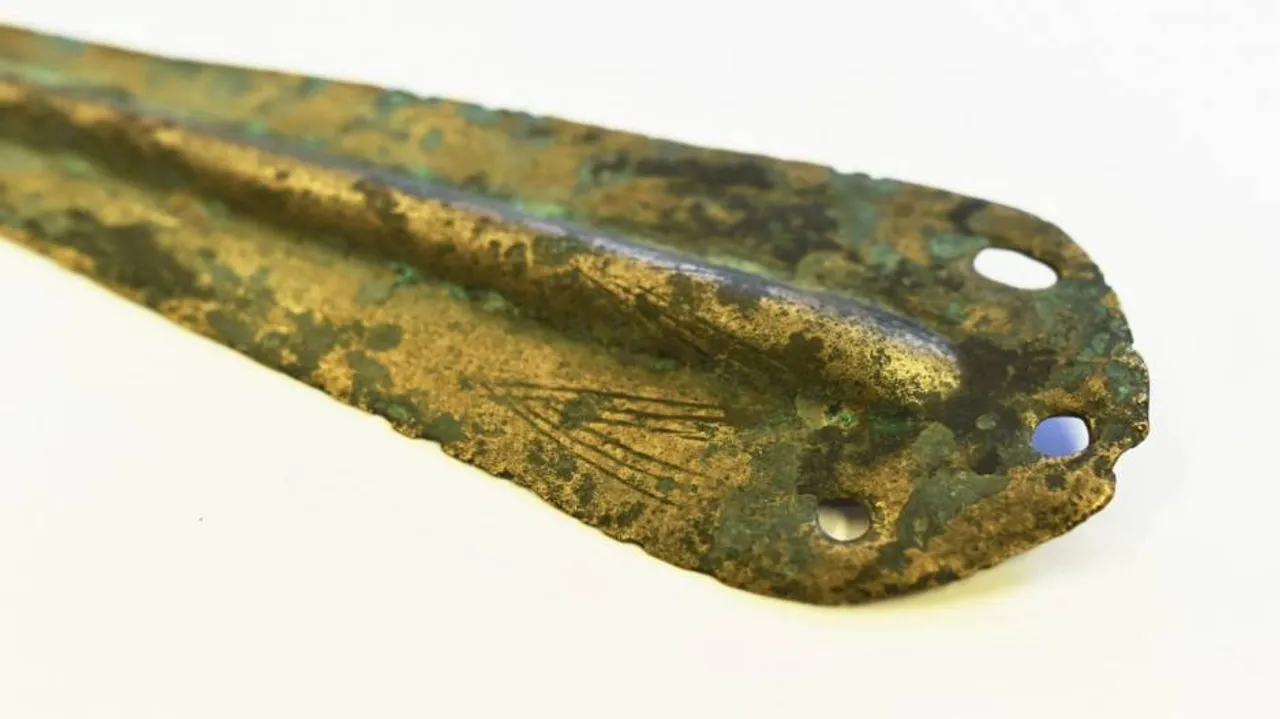 4,000-year-old dagger found in Slovakia