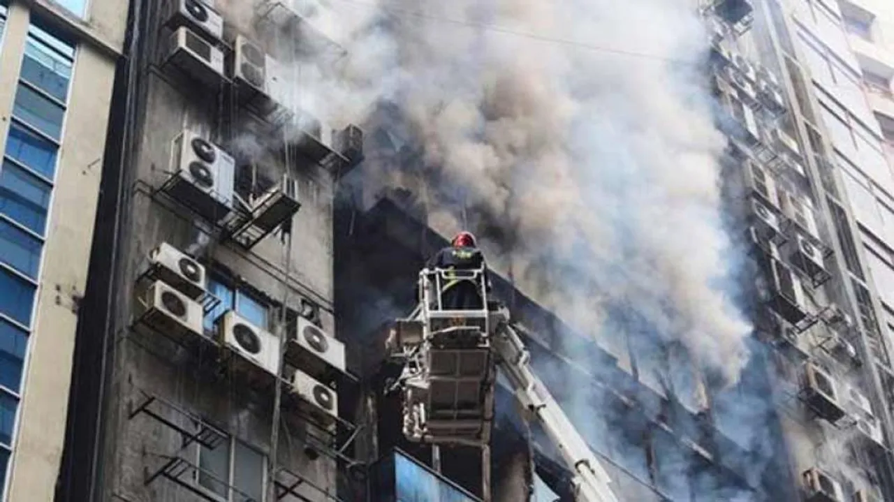 Dhaka: 5 killed, 65 injured in Bangladesh fire