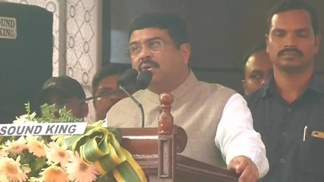 Dharmendra Pradhan Pledges One Year’s Salary To Utkal Alumni Fund