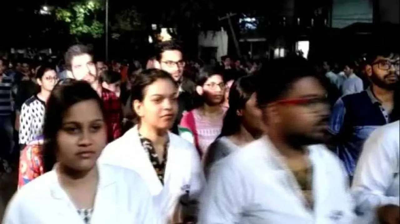 West Bengal medicos strike heat reaches Odisha