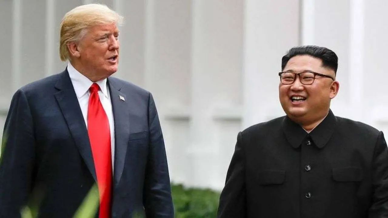 Trump, Kim Jong-un pose for media, praise each other, enjoy dinner together