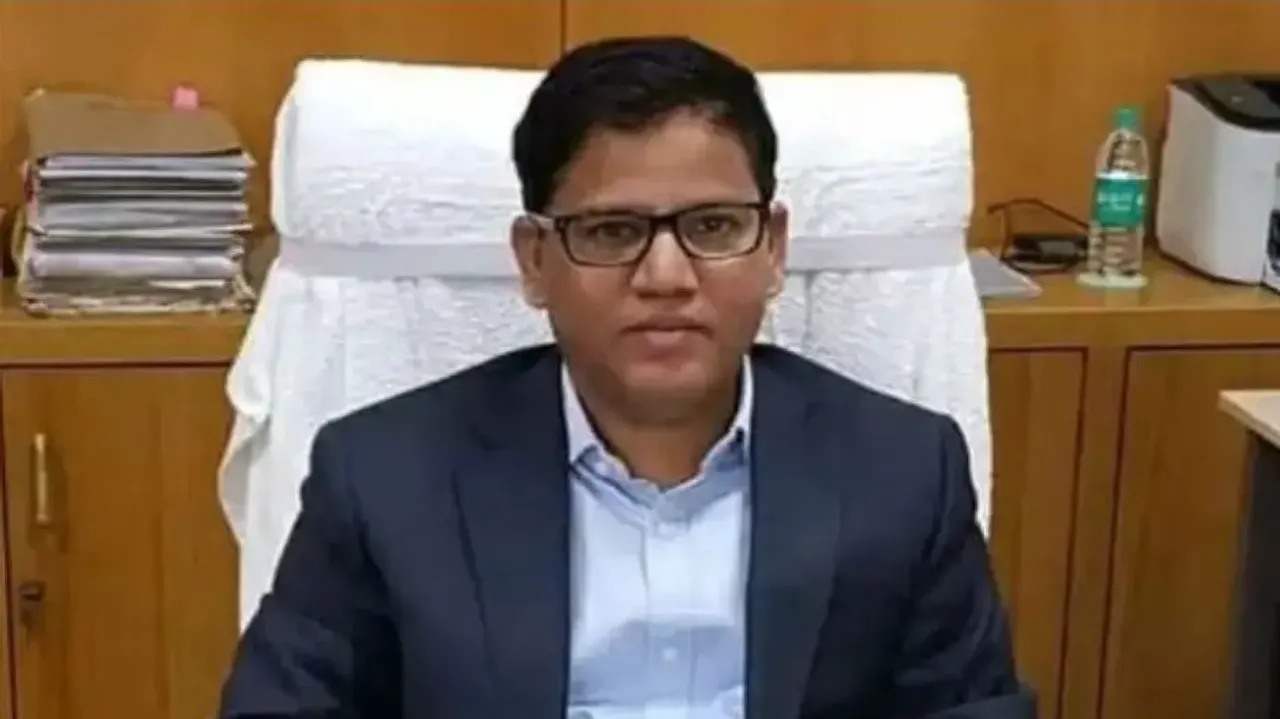 Senior IAS officer Nikunja Dhal’s social media post sparks debate in Odisha