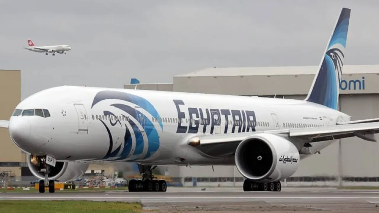 EgyptAir flight debris found, black box search continues