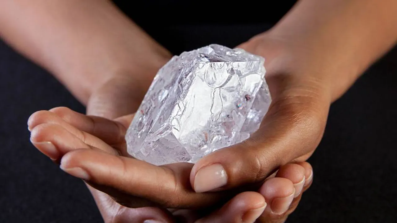 London dealer buys world's largest rough diamond for $53 mn