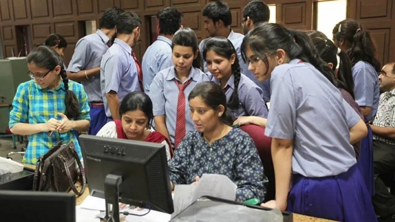 CBSE Class 10 Results 2019 announced: Check your score here