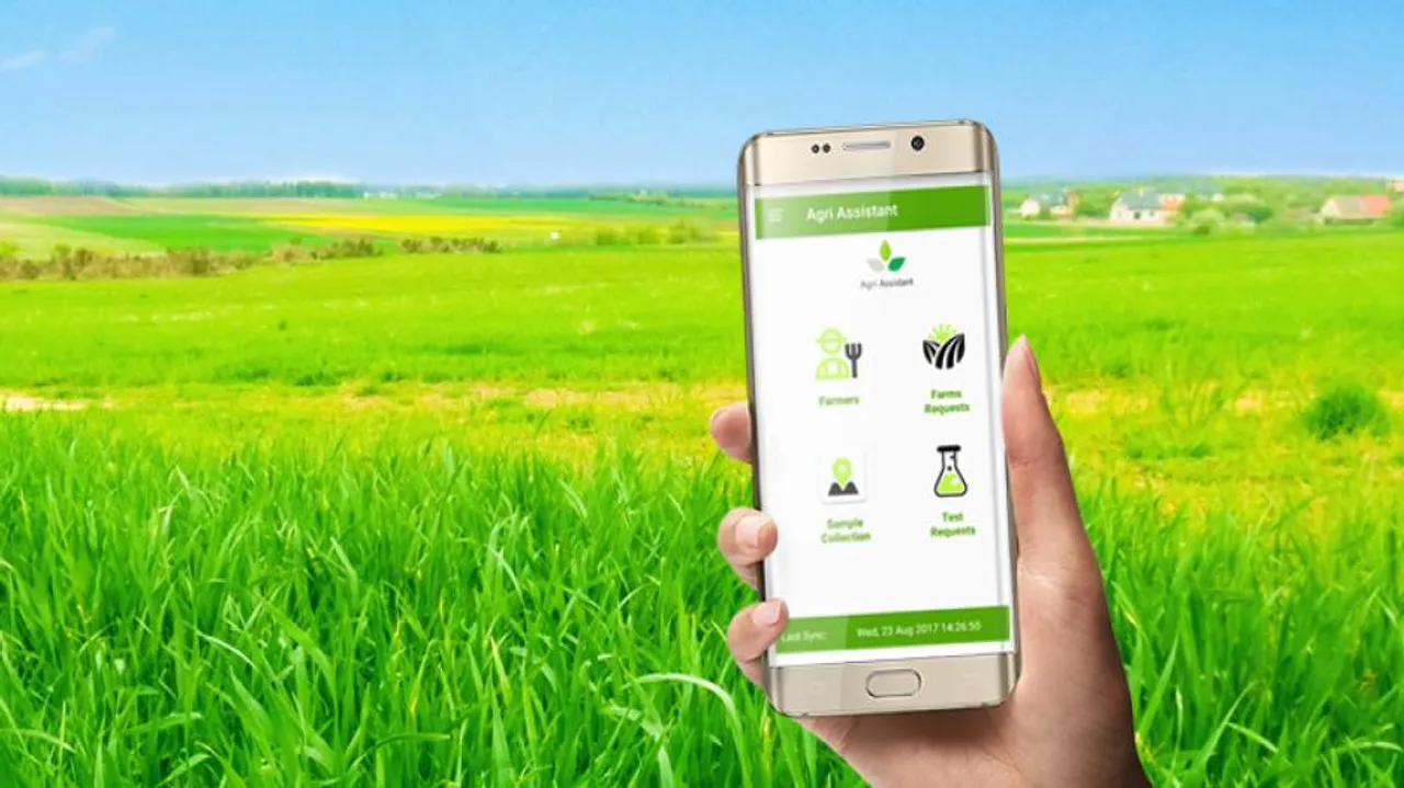 Odisha government to provide smartphones to farmers