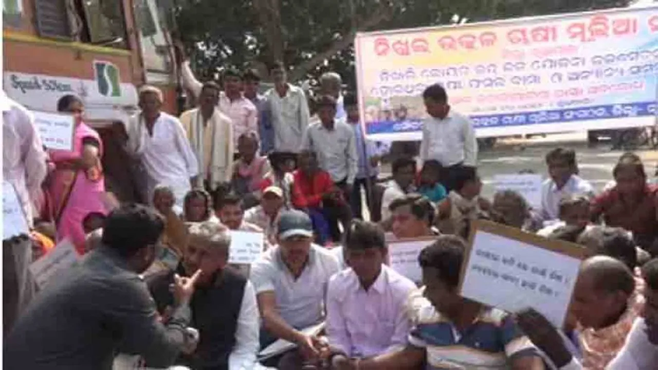 Farmers hit streets demanding drought-hit status for Nuapada