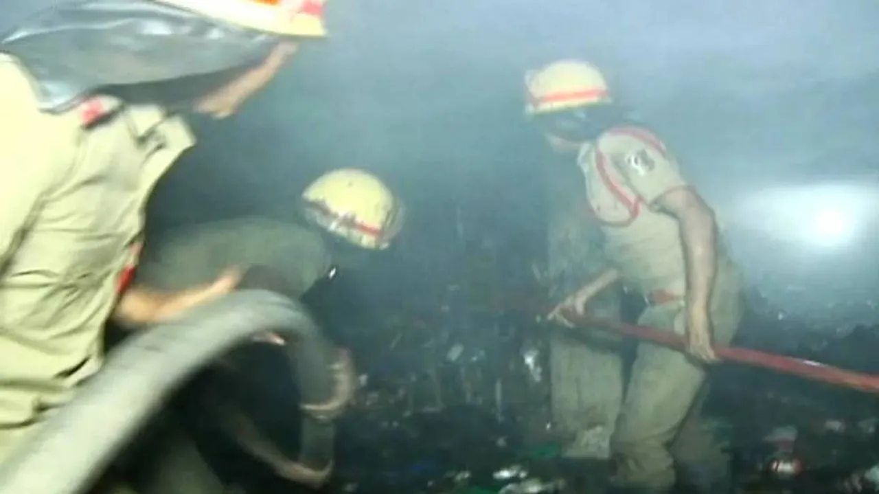 Fire breaks out at shoe godown in Sambalpur
