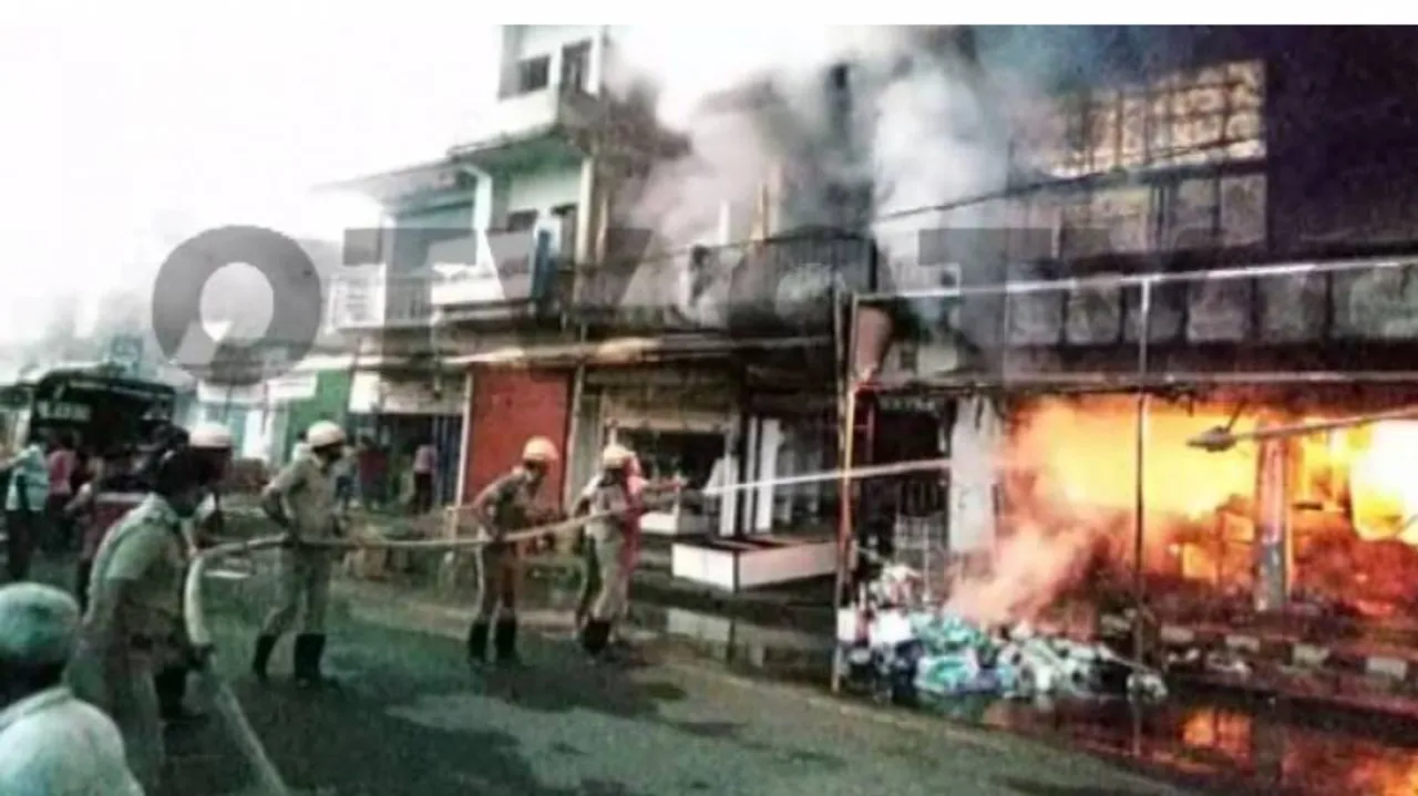 Watch: Major Fire Breaks Out At A Shopping Mall In Rairangpur