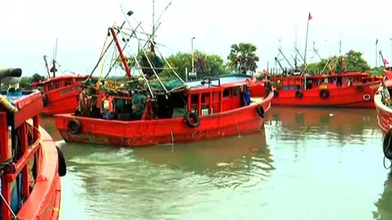 Odisha Fishermen Upset Over Non-Demarcation Of ‘No Fishing Zone’