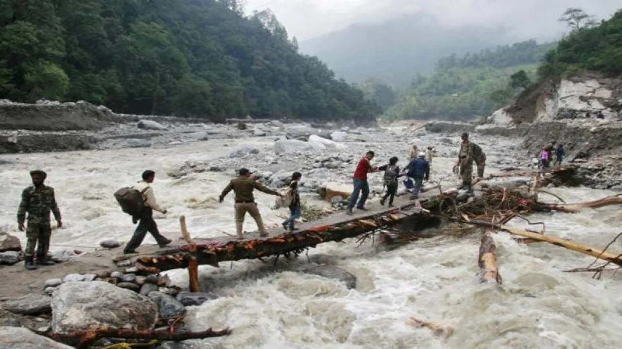 Four killed, six soldiers missing in Uttarakhand floods