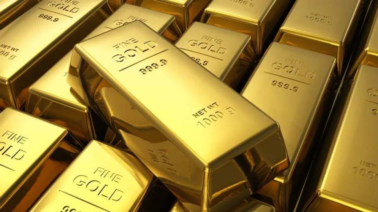 Gold To Retain Price Glitter In 2020; May Touch Rs 45,000 Per 10 Gram
