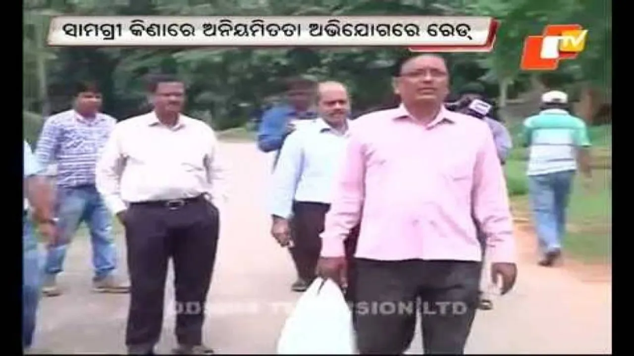 CBI raids office, houses of two RSP officials