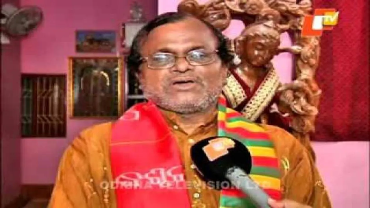 SJTA launches four panjis for 2016-17 Odia calendar year