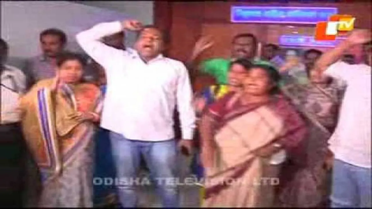 Ruckus after CMC approves Mayor’s resignation in haste