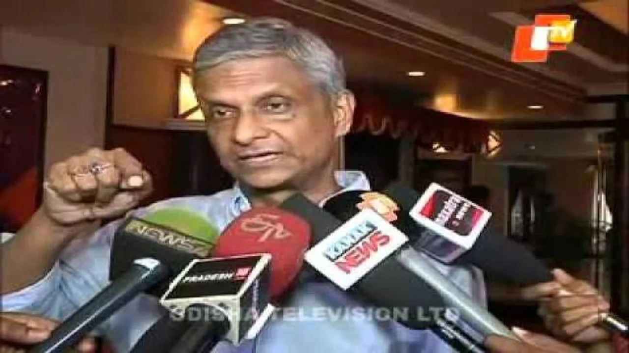 More trouble for Dasburma as Tathagat takes potshots
