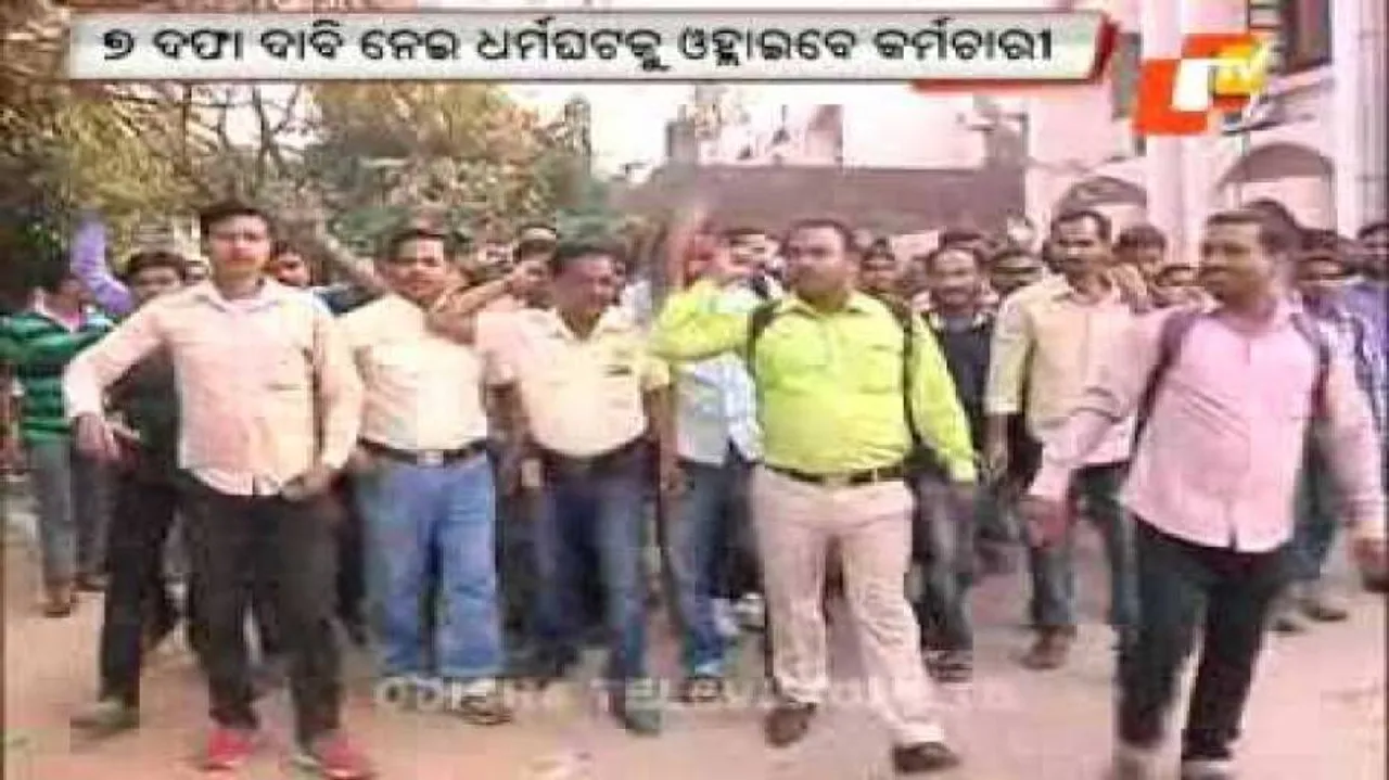 108 ambulance workers’ stir from midnight today