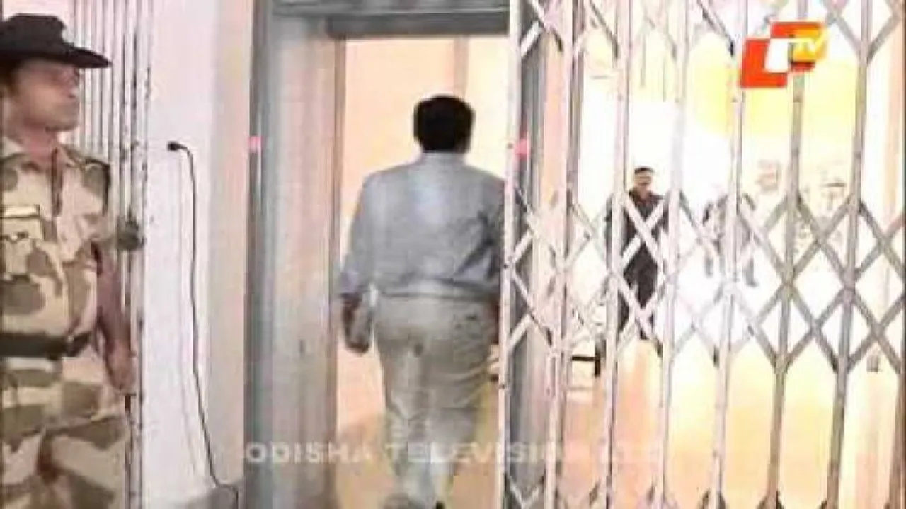 CM asks officials to expedite investment proposals