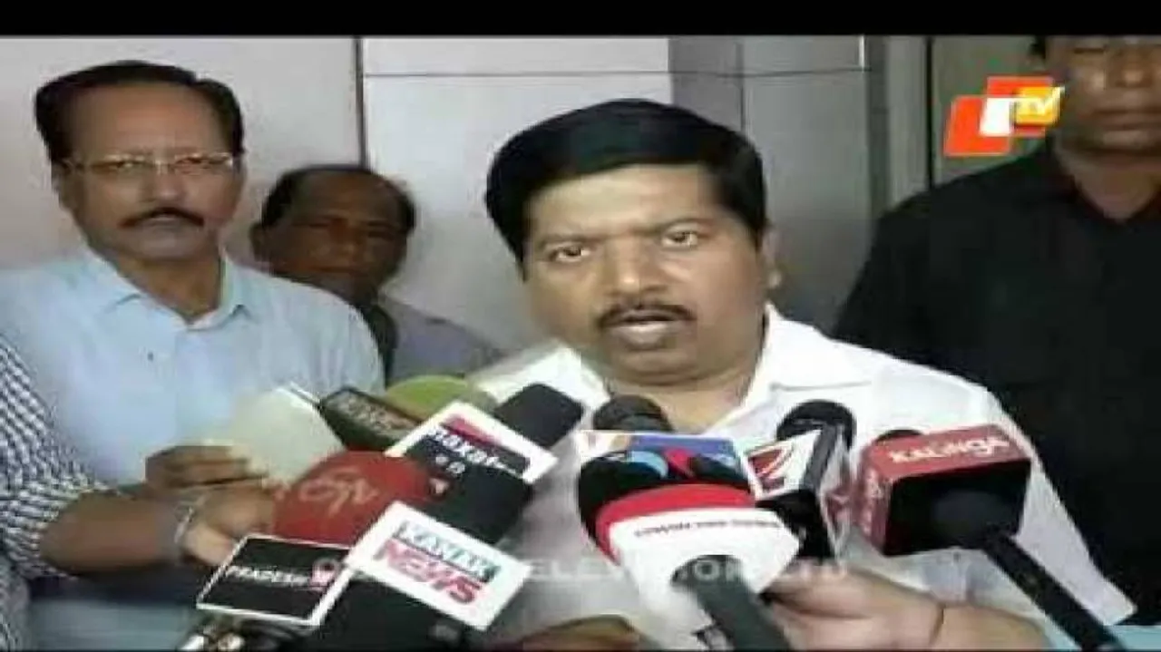 Govt orders third party probe into SCB fire