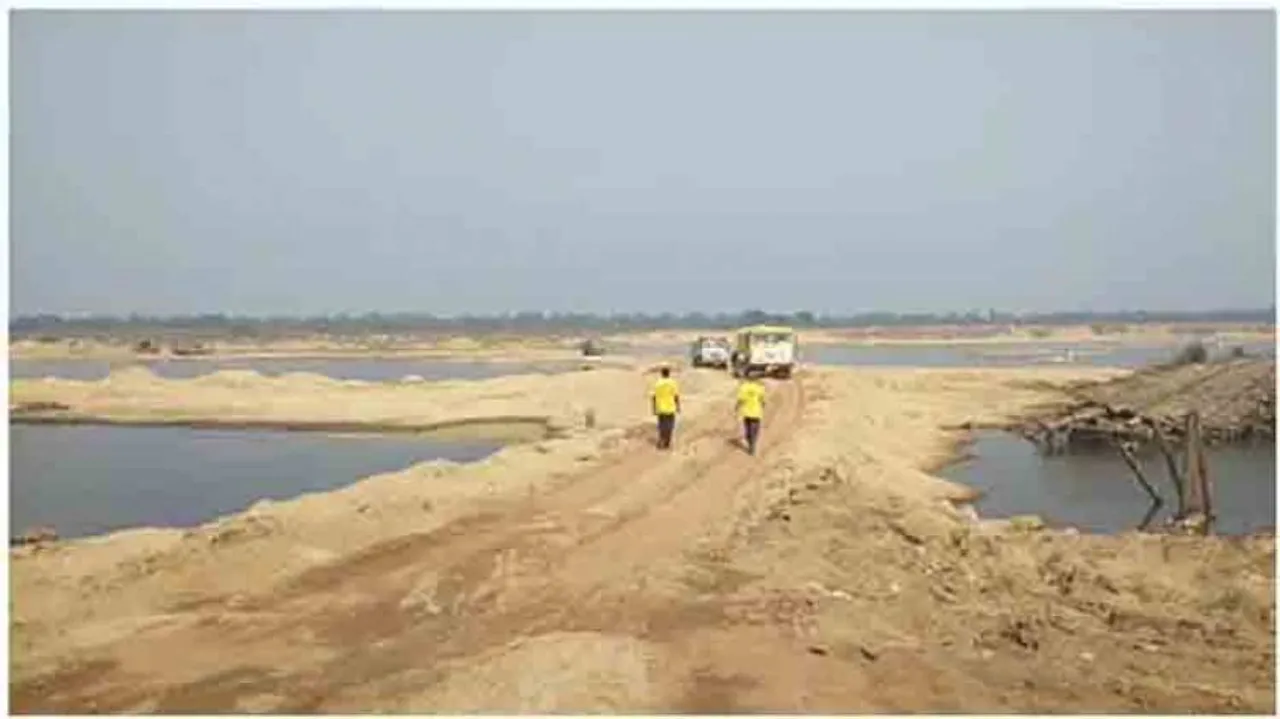 Balasore administration cracks whip on illegal sand mining