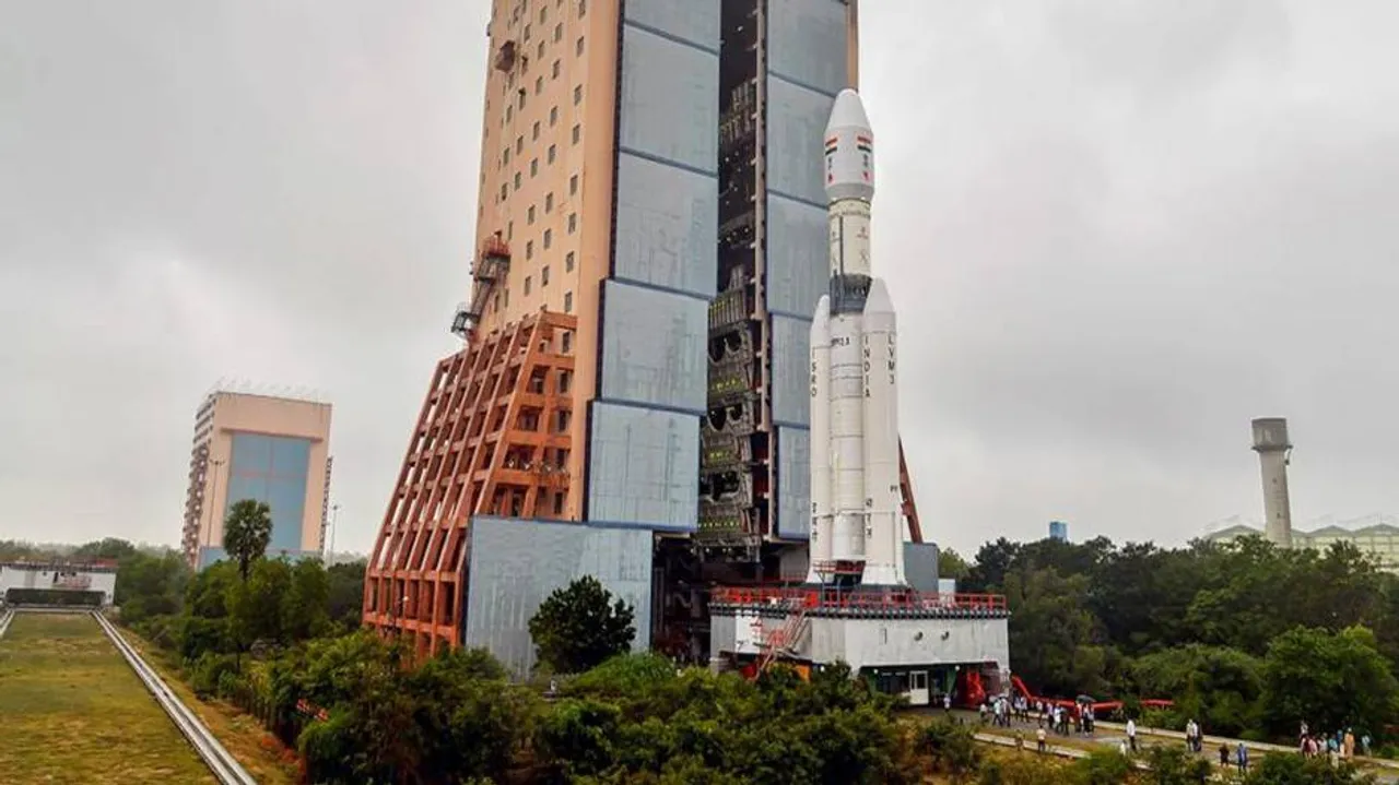 ISRO gearing up for maiden launch of its heaviest rocket in June
