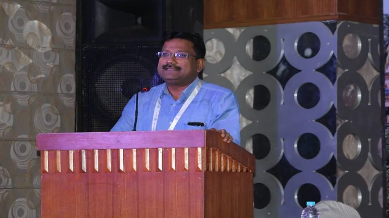 Odia scribe gets international scholarship