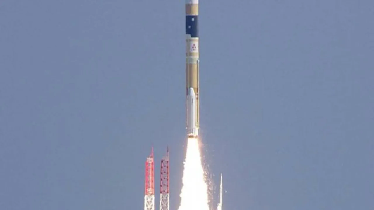 Japan launches satellite to monitor N. Korea