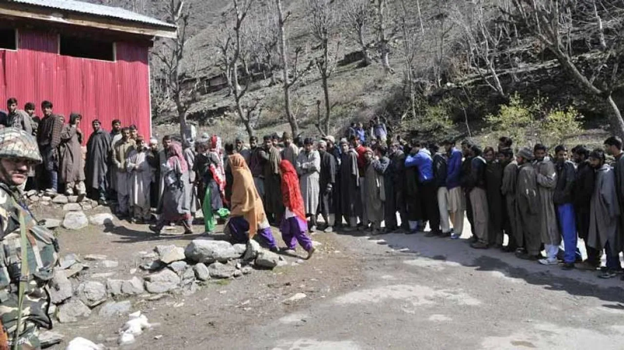 Repoll begins in 38 polling stations of Srinagar