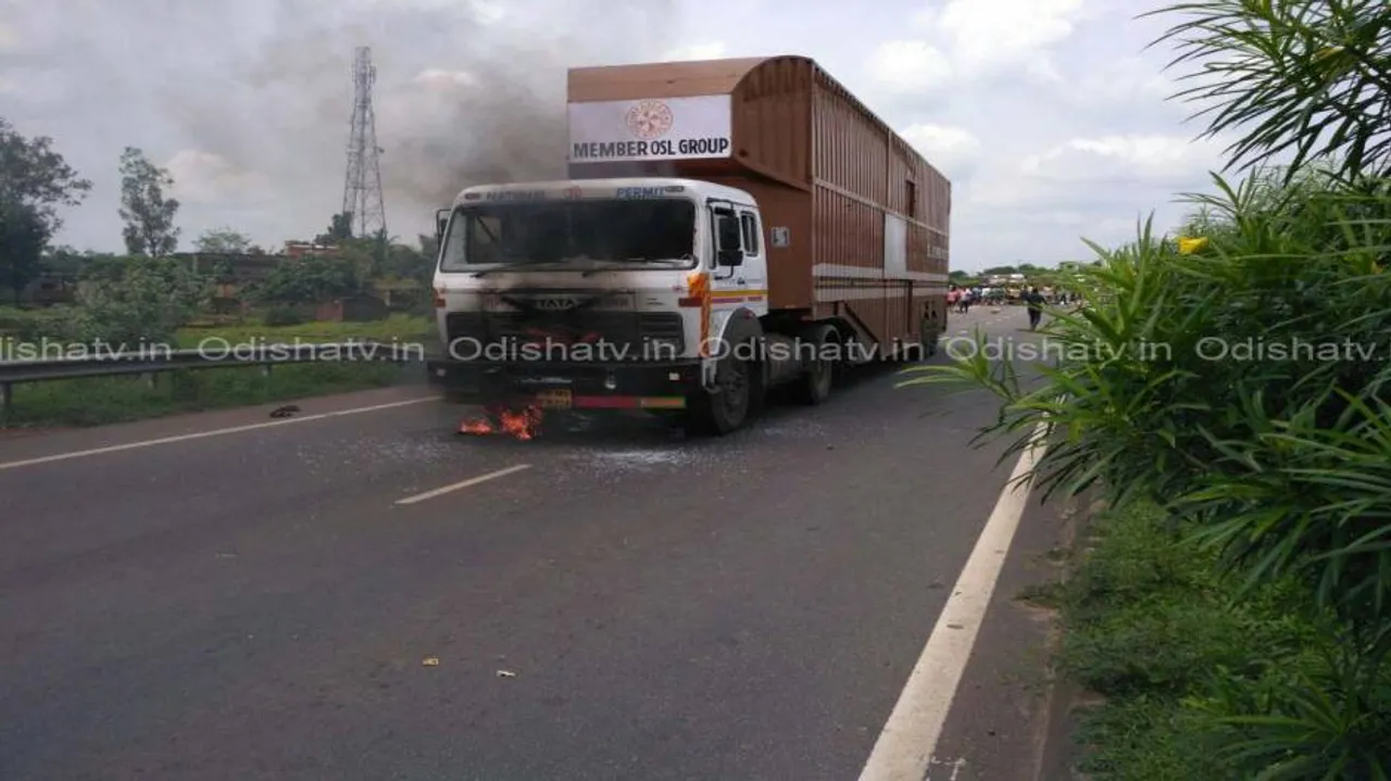2 killed in a road mishap in Khurda