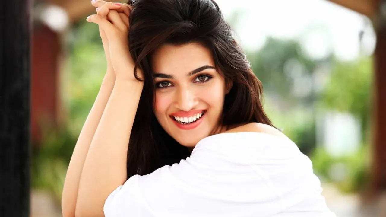 Kriti 'super' excited to see 'Sushant in Space'