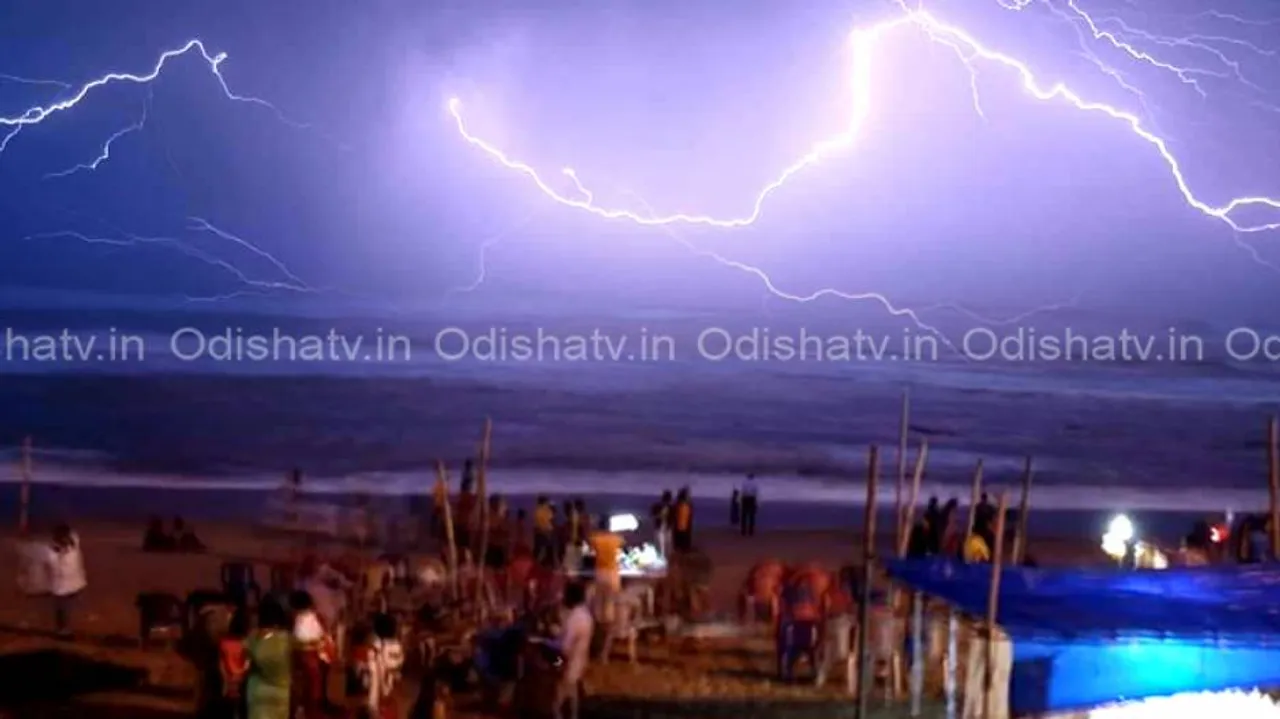 Dangerous Thunderstorm Alert In Odisha; 3 Killed In Lightning Strikes