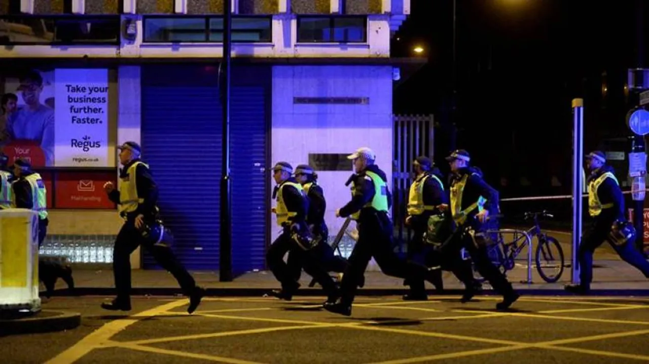6 killed in London attacks