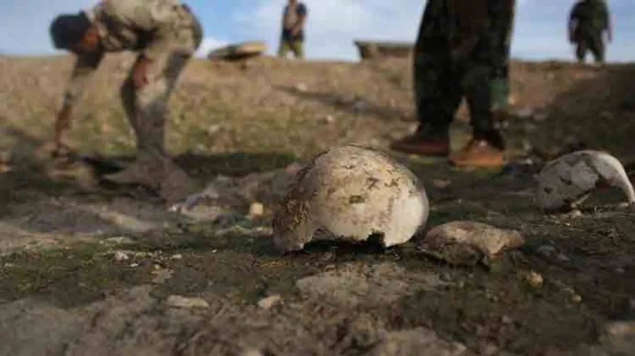 Over 1,500 bodies found in Syria mass grave