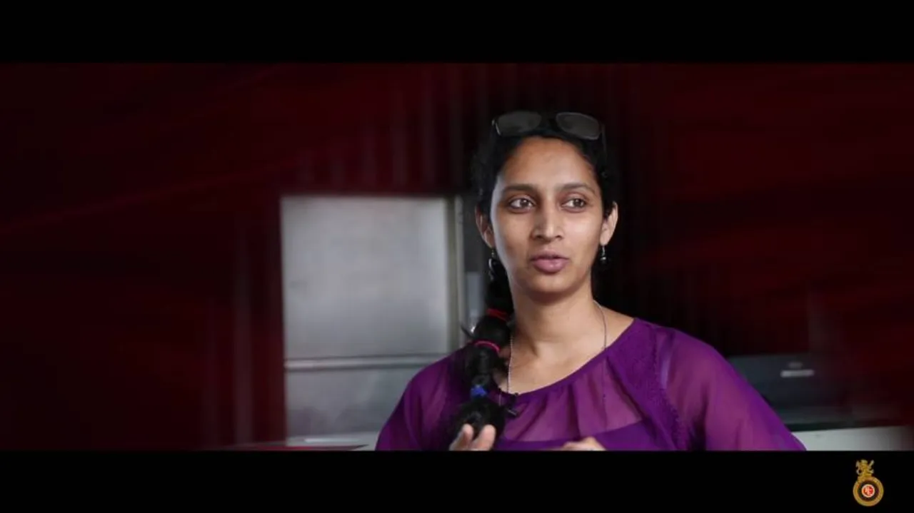Cricketer Snehal Pradhan to support film on women's cricket