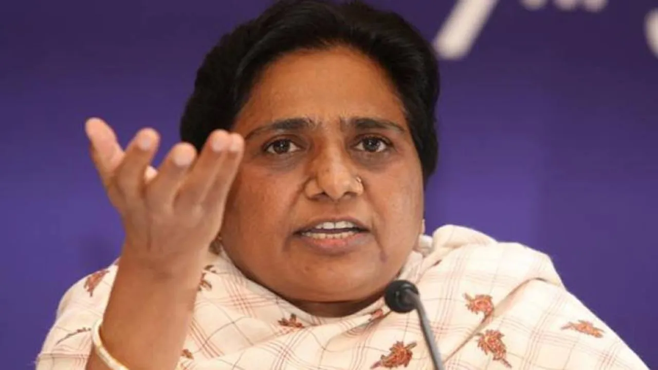 Mayawati threatens to resign from RS