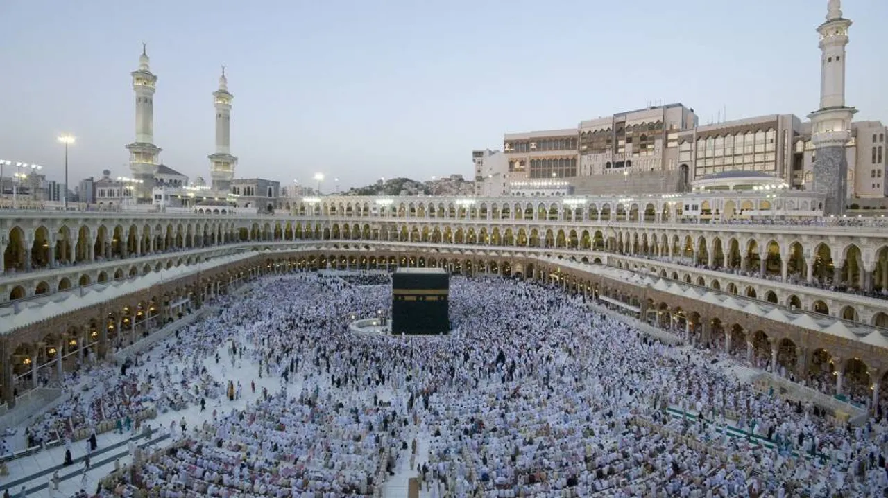 Saudi Arabia plans to increase capacity of Mecca's Grand Mosque