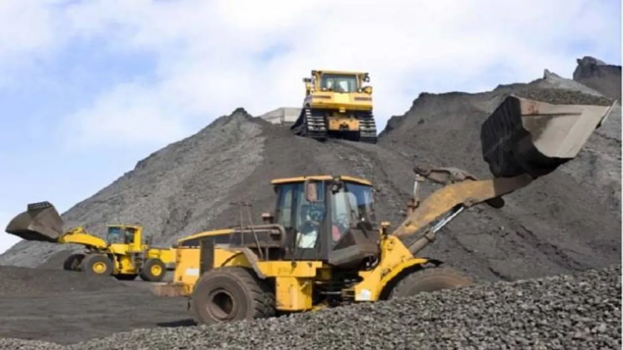 OMC pays Rs 500 cr interim dividend to Odisha