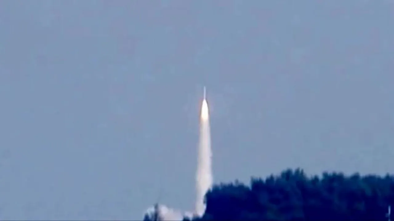 Interceptor missile successfully test-fired