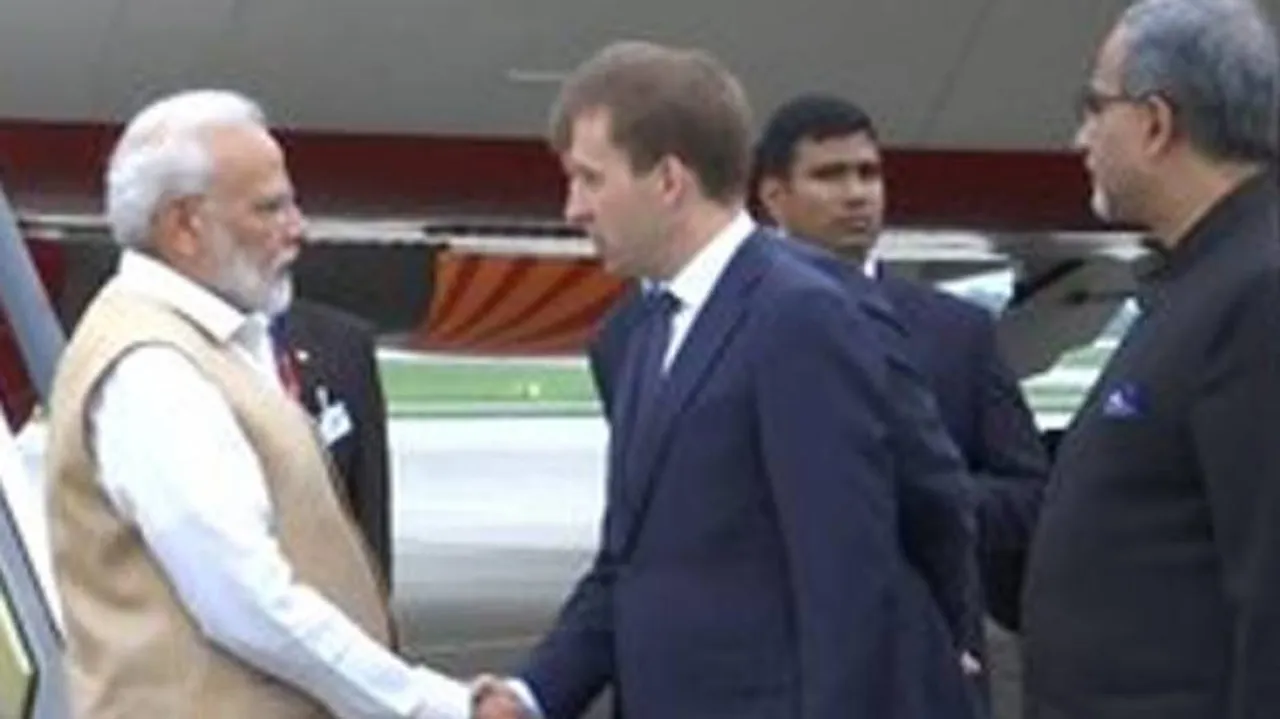 Putin Invites Indian PM To Visit Moscow For 2020 Victory Day Celebrations