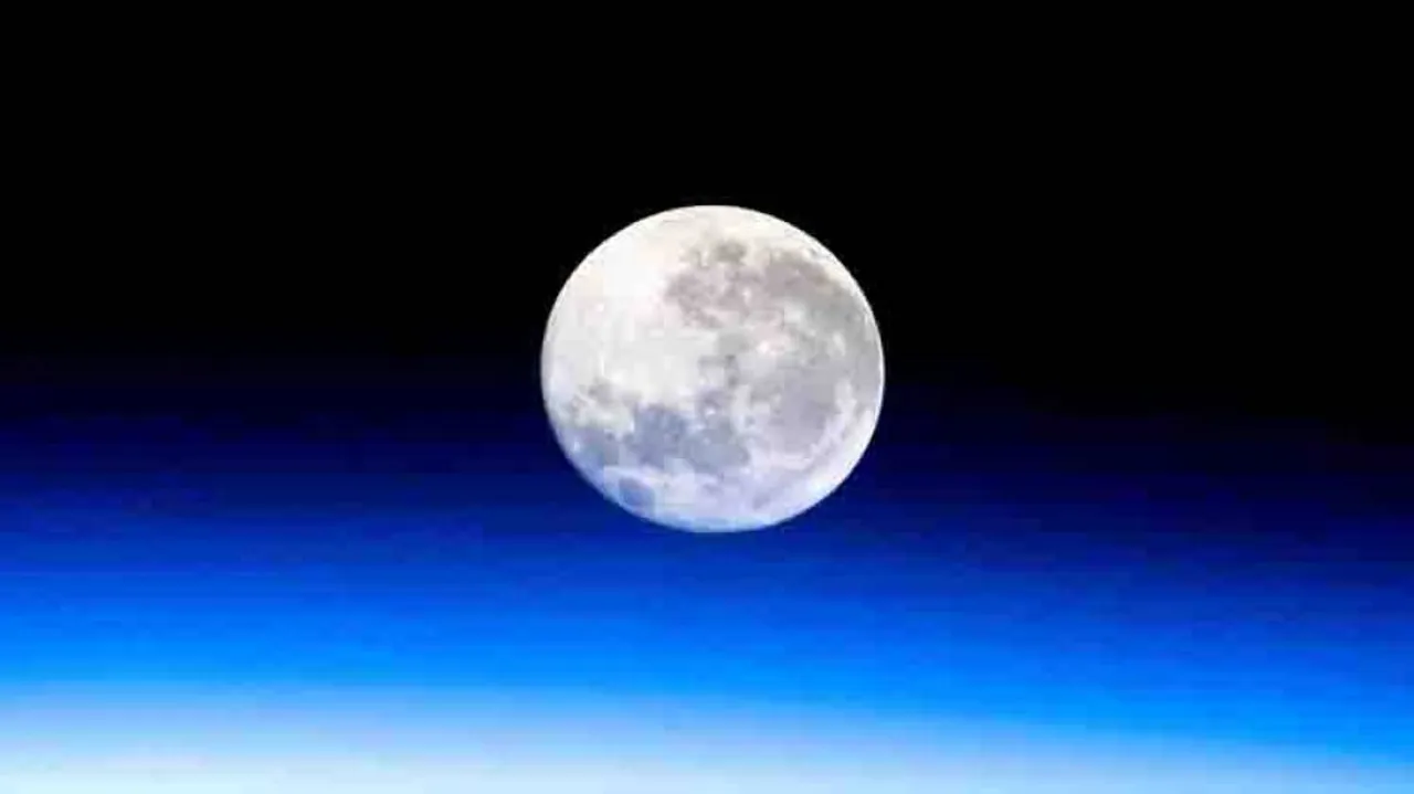 Meteor showers depriving Moon of precious water: NASA