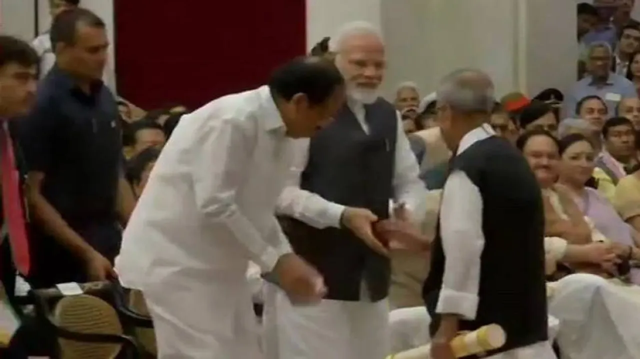 Pranab, Nanaji Deshmukh, Bhupen Hazarika conferred Bharat Ratna