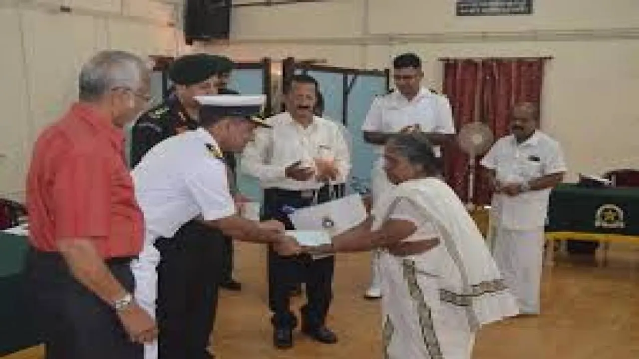 Indian Navy honours widows of Royal Indian Navy sailors