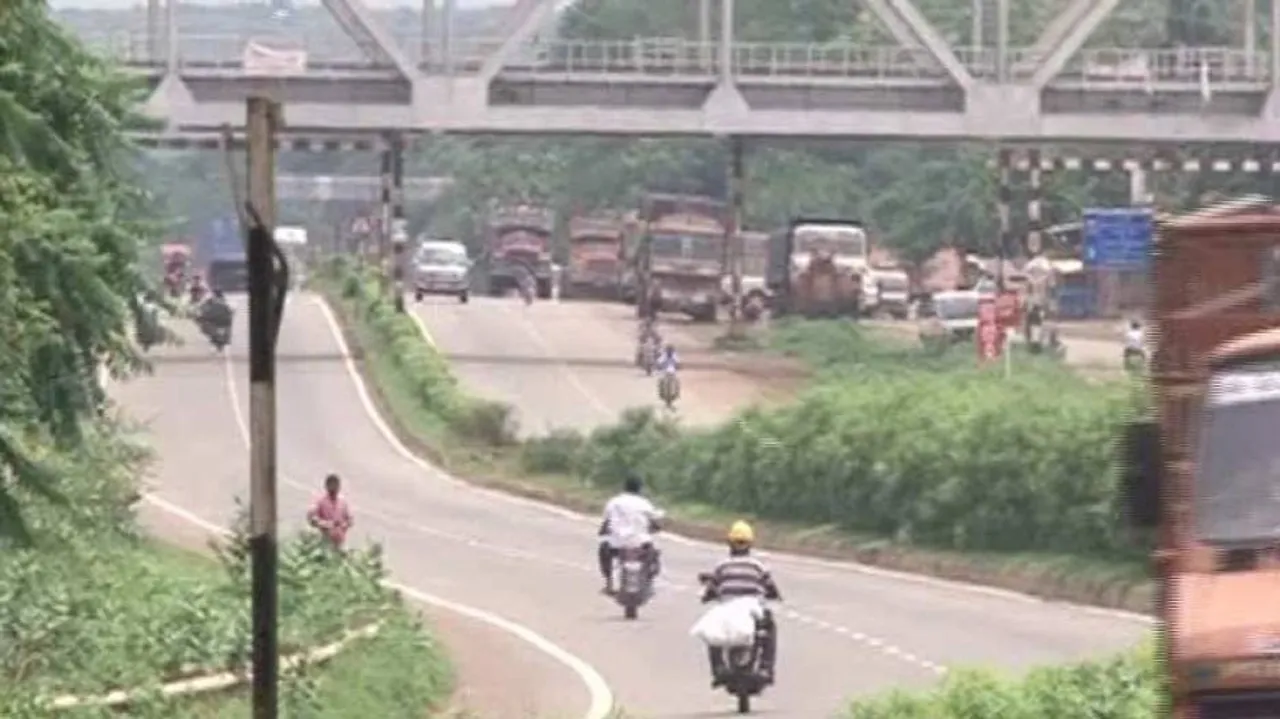 Road Mishaps Rise In Odisha With Onset Of Picnic Season