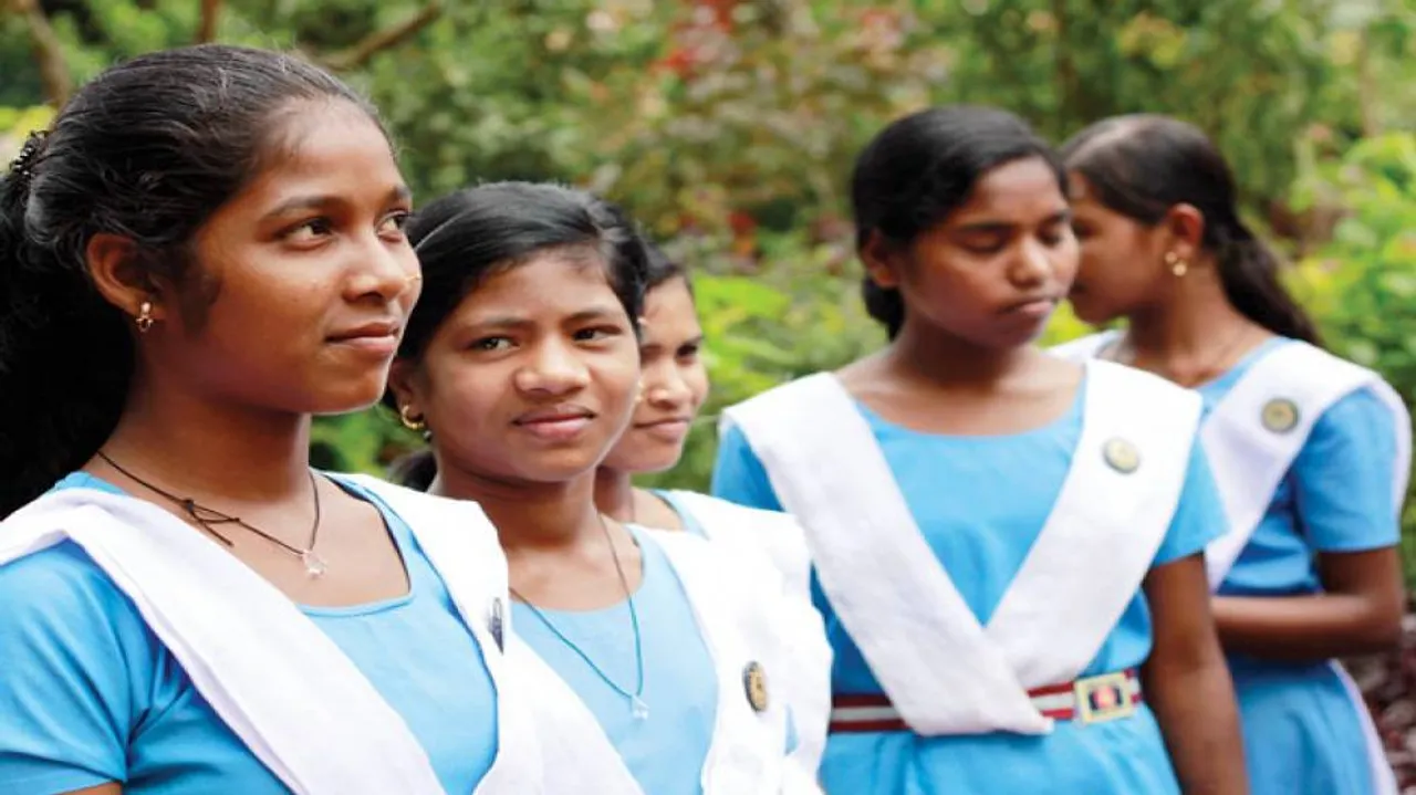 Odisha stresses on improving enrolment of girls into schools