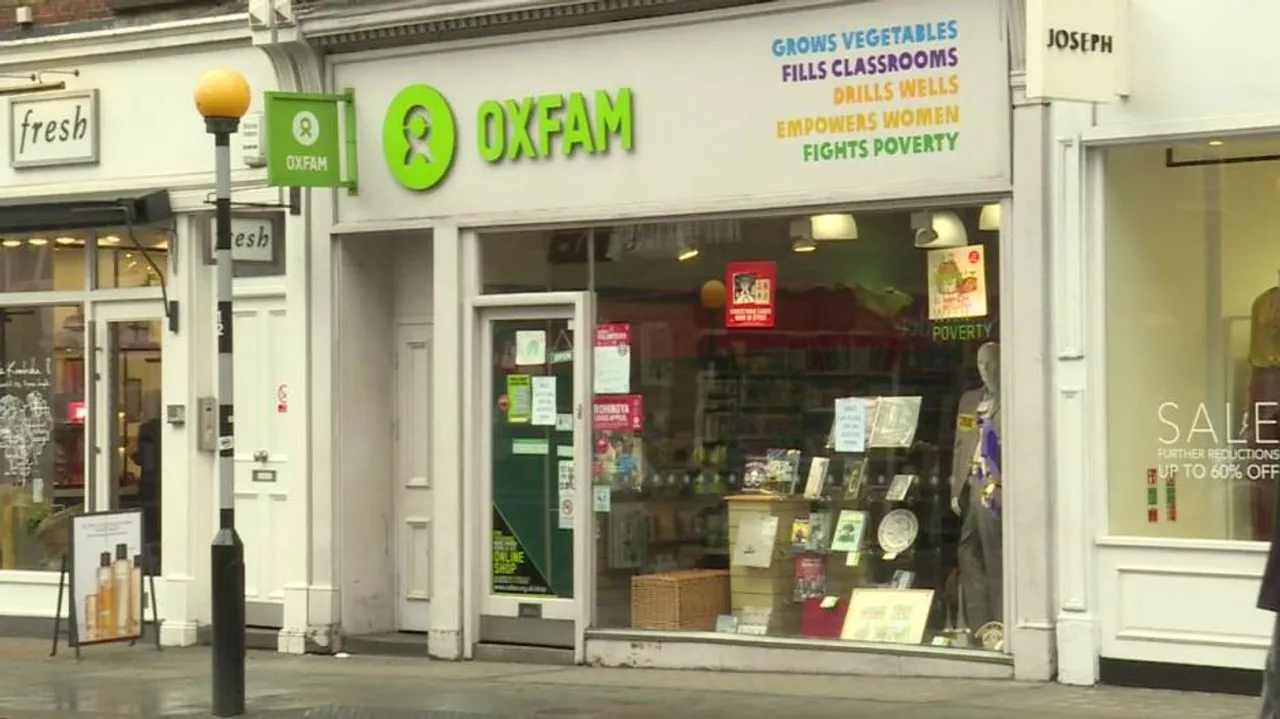 Oxfam's deputy chief quits over Haiti sex scandals