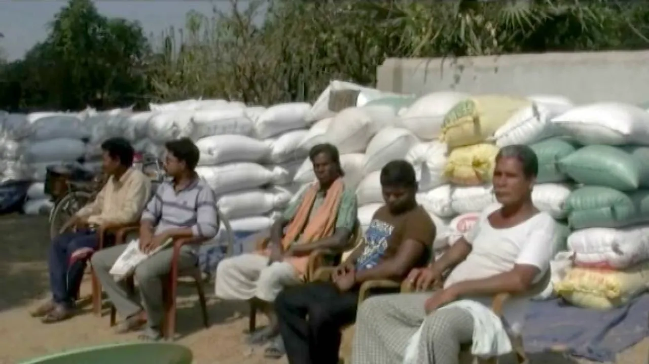 Farmers distressed over unsold paddy in Subarnapur