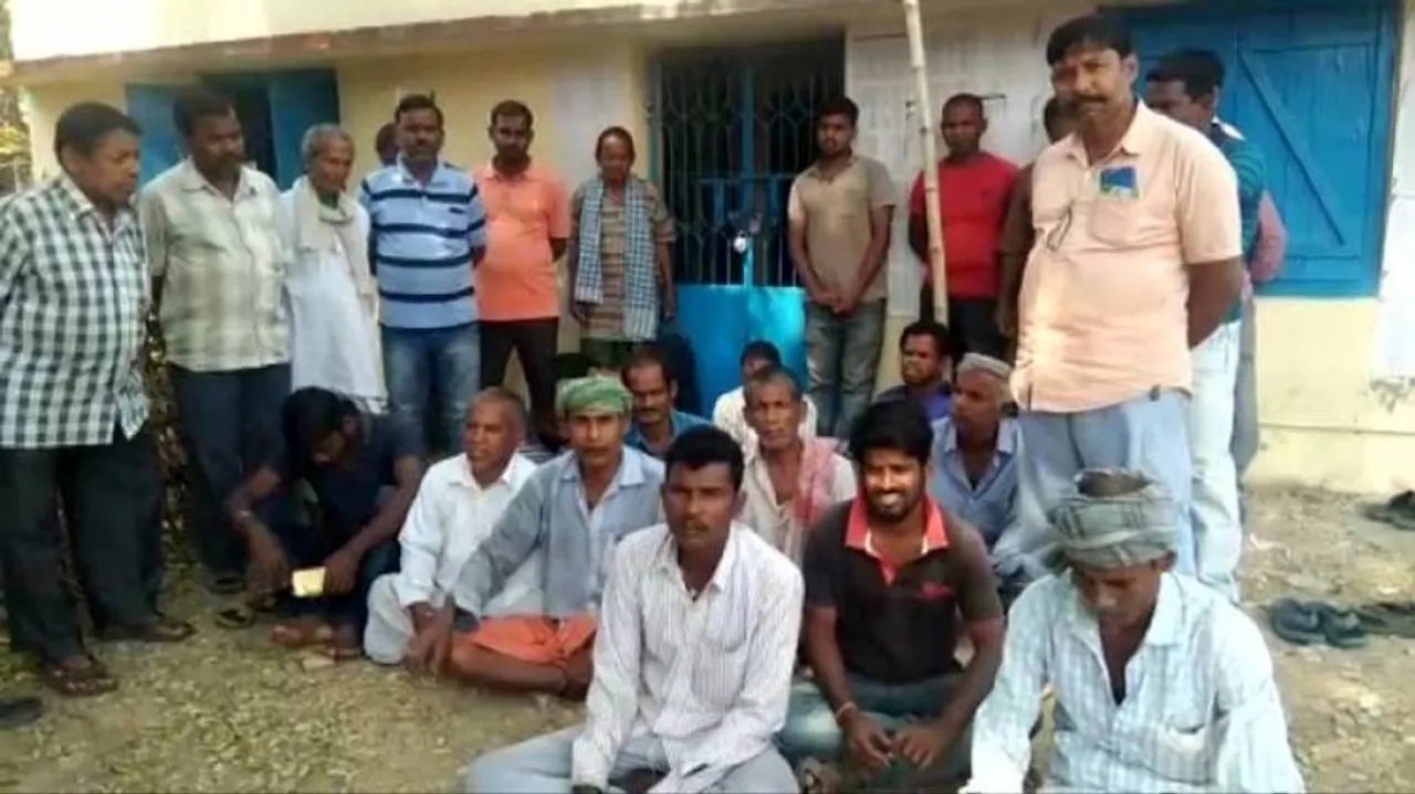 Paddy procurement lapses: Irate farmers tie up co-op society president